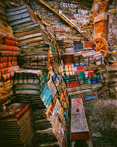 Libreria Acqua Alta Venice, Italy (8x10 on Paper)