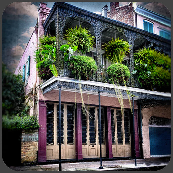 French Quarter home. 917 Chartres St
