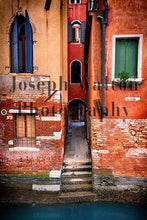 Load image into Gallery viewer, Venice Italy 40