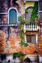 Load image into Gallery viewer, Venice Italy 46